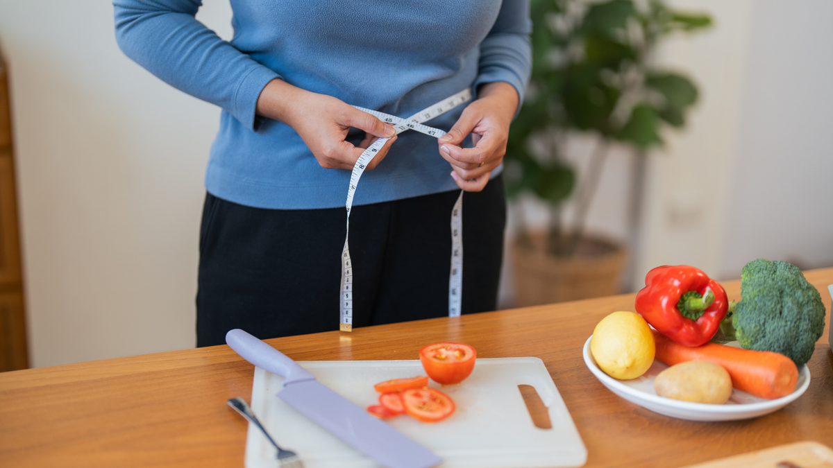Lose Belly Fat In 2 Weeks: What's Realistic In 14 Days