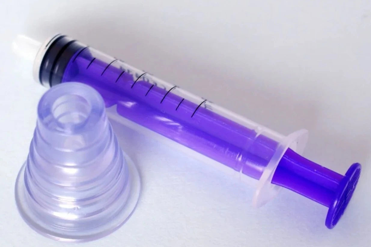 Alvita Oral Syringe & Adaptor 5 ml